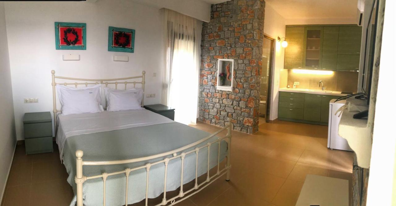 Azzurro Hotel Katsaros  Exterior photo